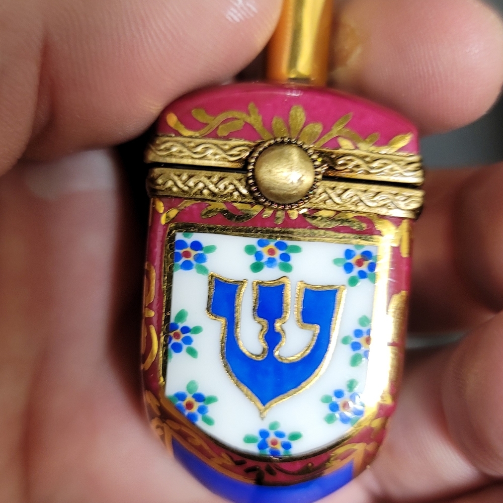 COPY - ROCHARD Limoges dreidel